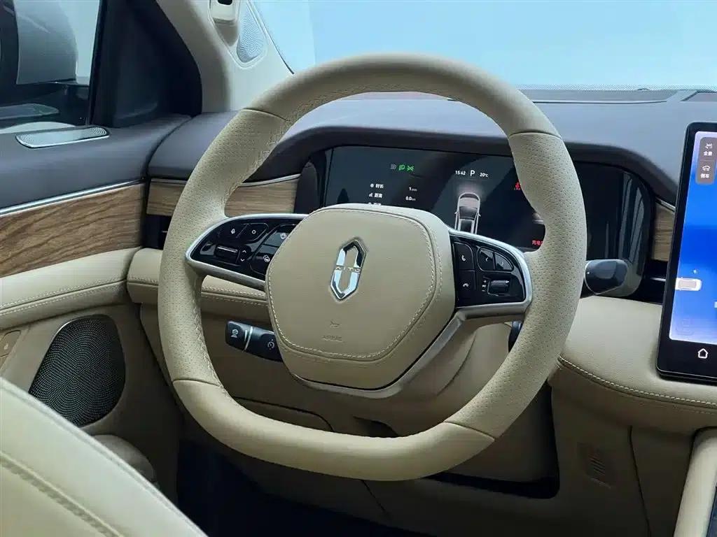 Wenjie M7 2024 1.5T Intelligent Driving 4WD Max Edition 5-seater — миниатюра 14