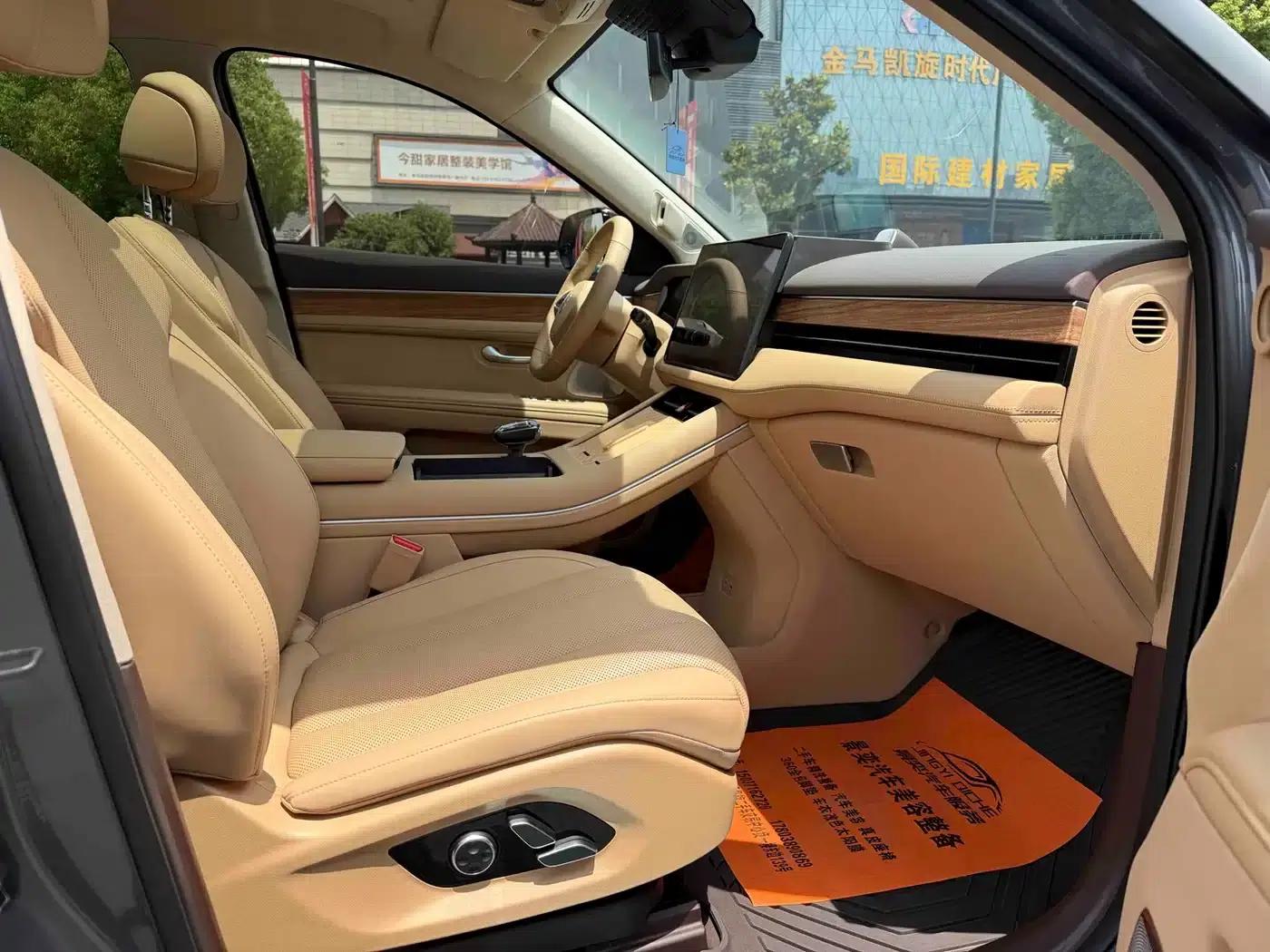Wenjie M7 2024 1.5T Intelligent Driving Rear-Wheel Drive Max Edition 6-Seater — миниатюра 12