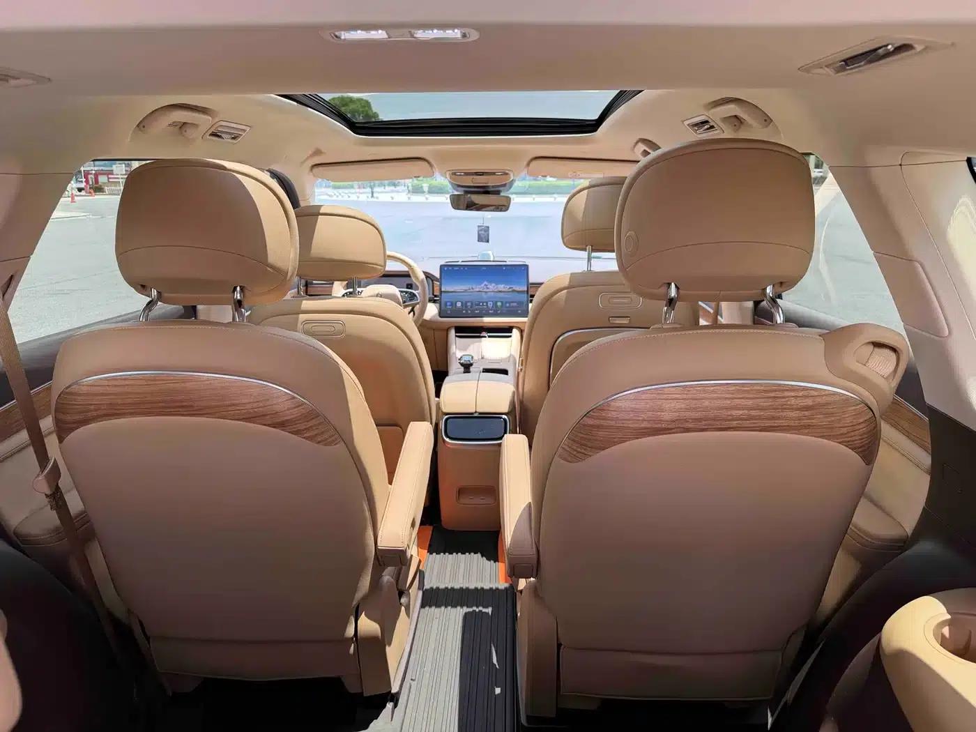 Wenjie M7 2024 1.5T Intelligent Driving Rear-Wheel Drive Max Edition 6-Seater — миниатюра 17