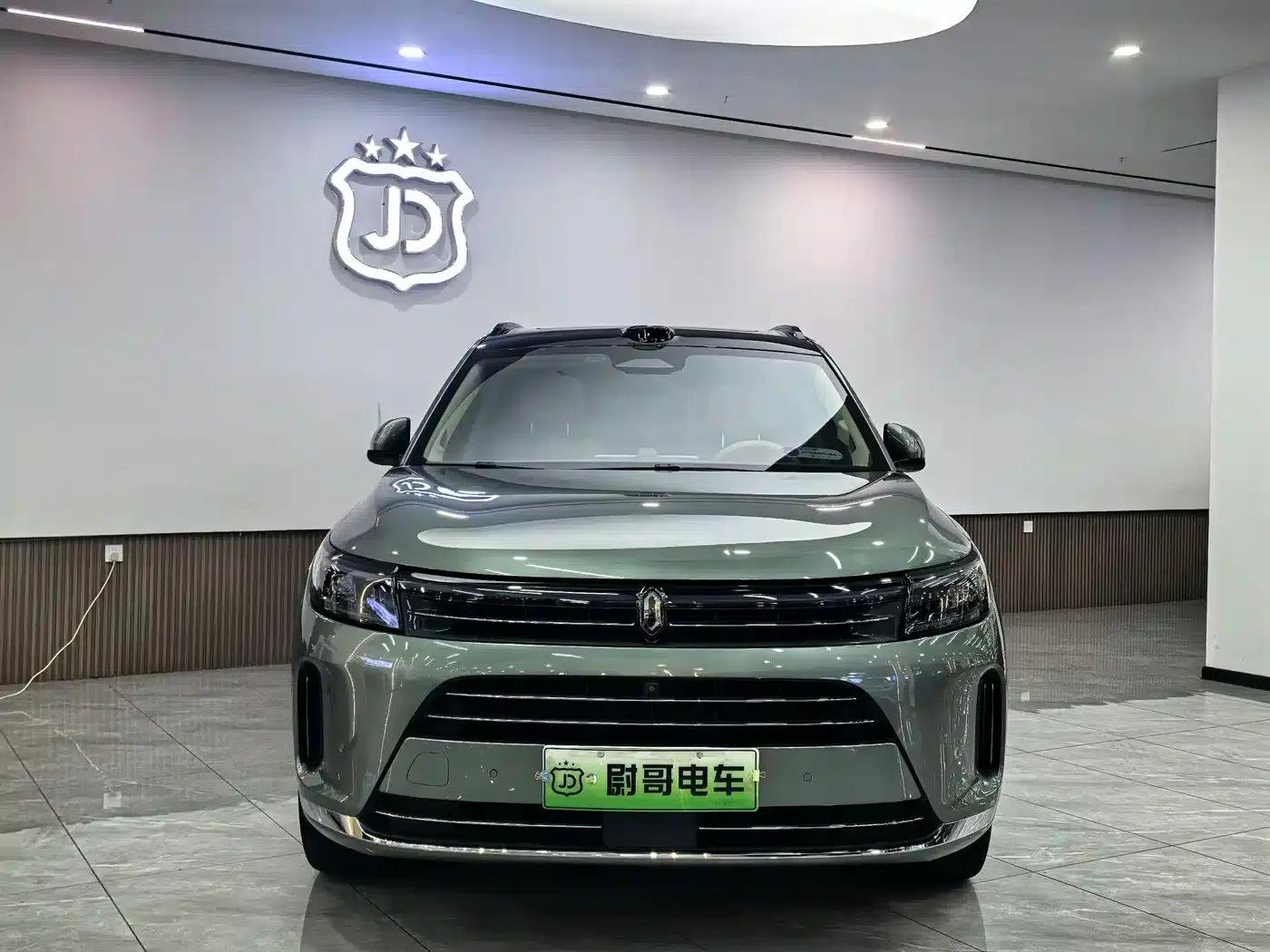 Wenjie M7 2024 1.5T Intelligent Driving 4WD Max Edition 6-seater — миниатюра 2