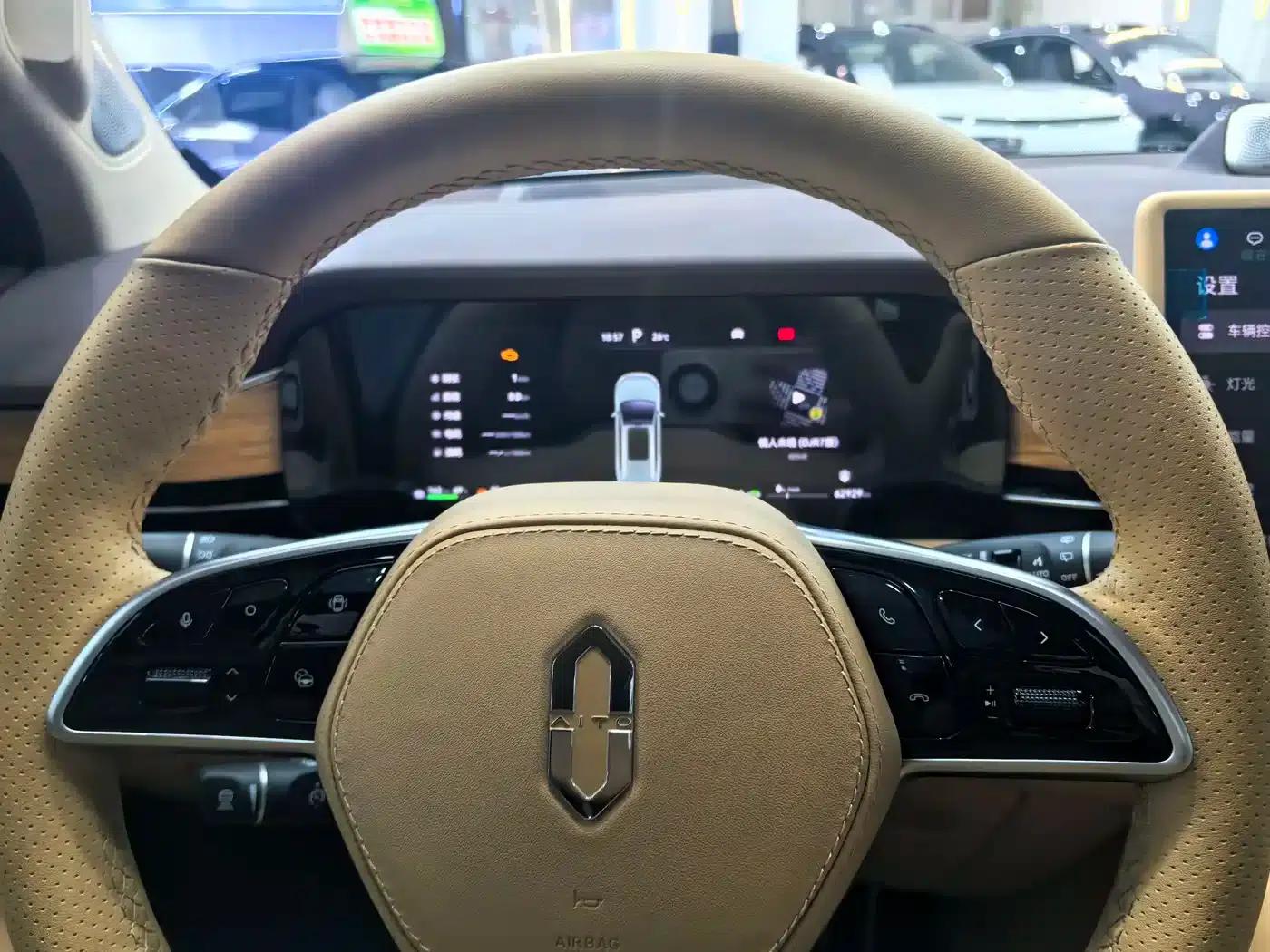 Wenjie M7 2024 1.5T Intelligent Driving 4WD Max Edition 6-seater — миниатюра 7
