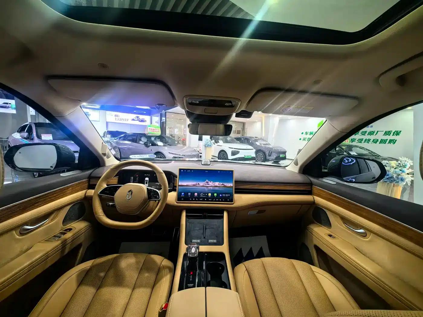 Wenjie M7 2024 1.5T Intelligent Driving 4WD Max Edition 6-seater — миниатюра 9