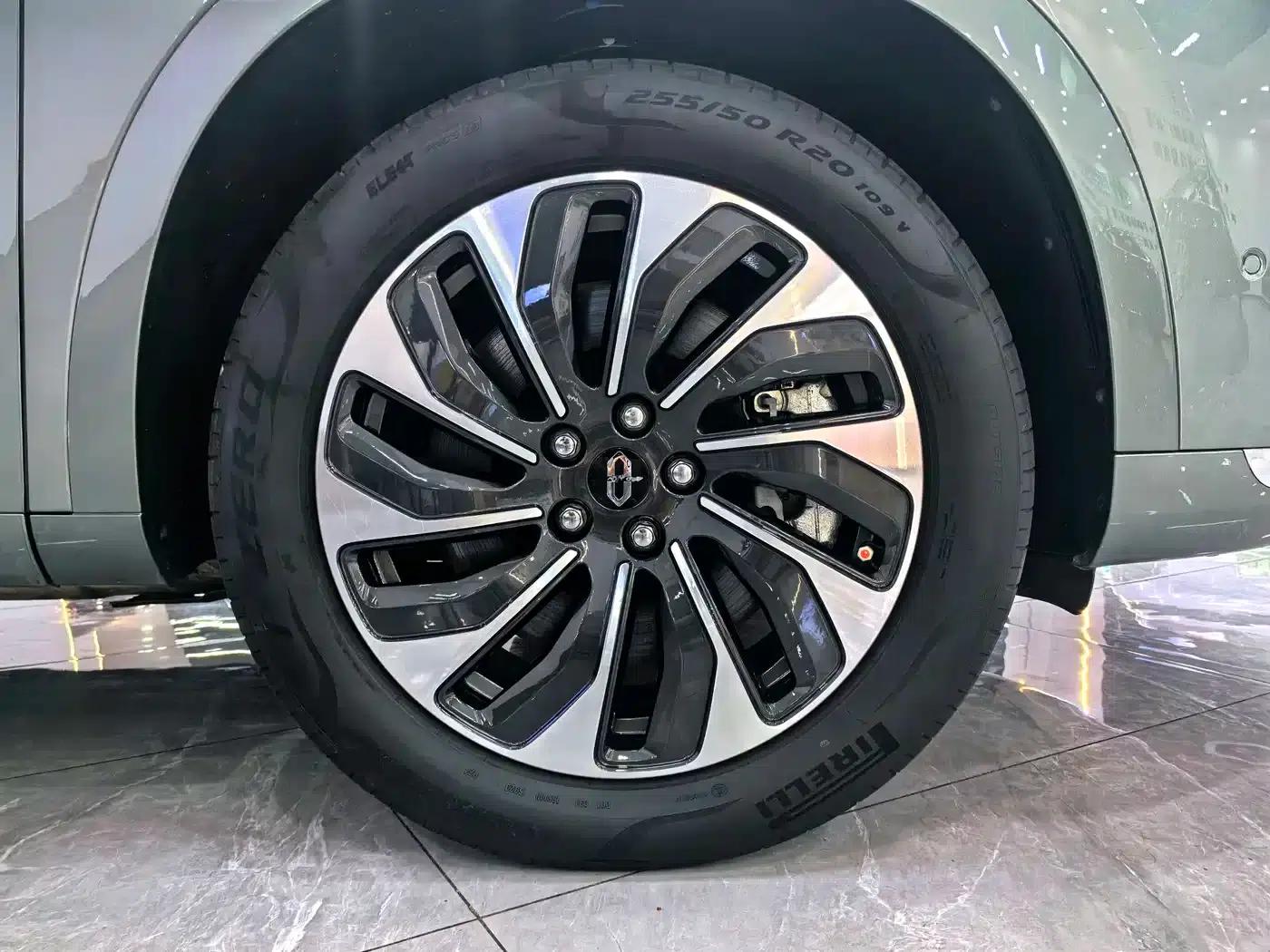 Wenjie M7 2024 1.5T Intelligent Driving 4WD Max Edition 6-seater — миниатюра 10