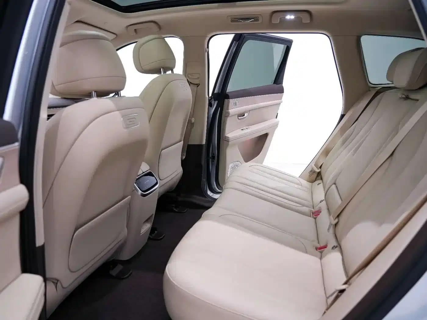 Wenjie M7 2024 1.5T Intelligent Driving 4WD Pro Edition 5-seater — миниатюра 17