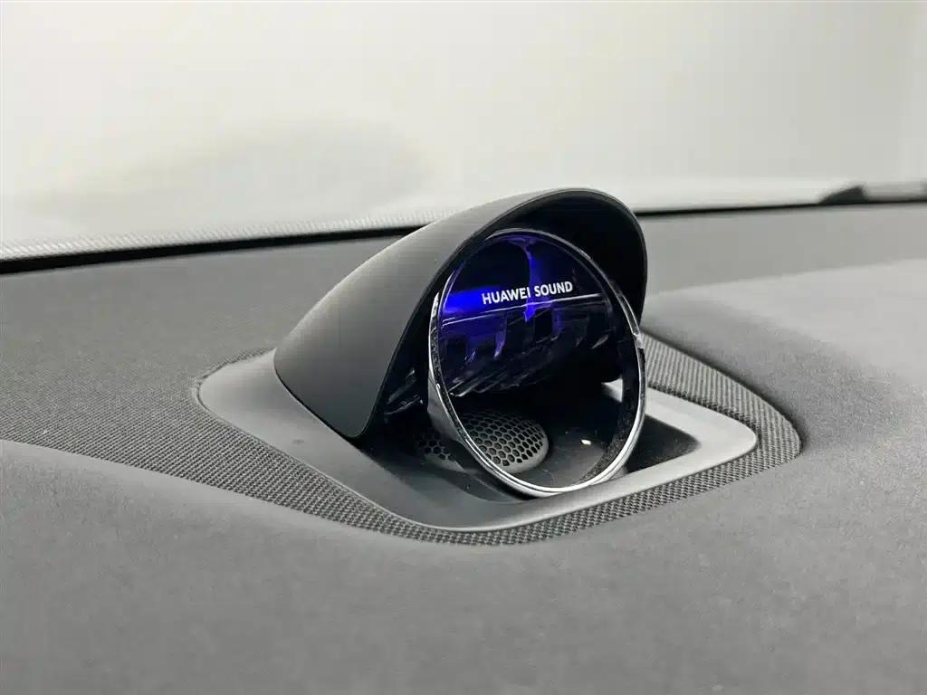 Wenjie M7 2024 1.5T Intelligent Driving 4WD Ultra Edition 6-seater — миниатюра 18