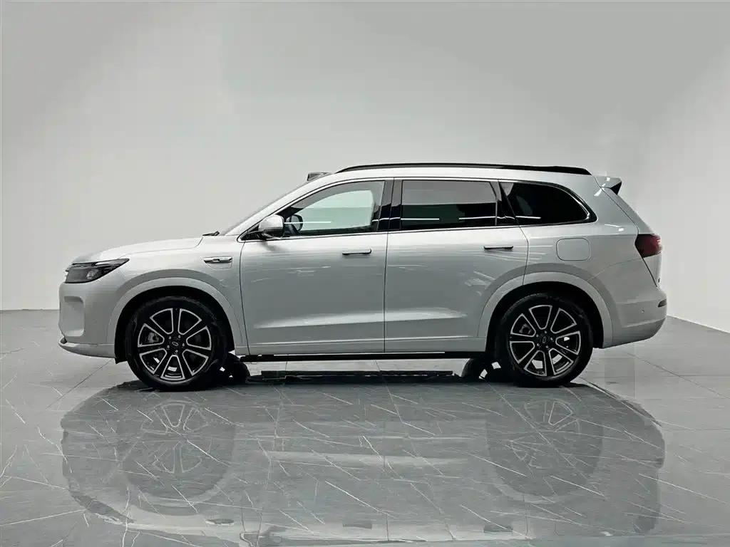 Wenjie M7 2024 1.5T Intelligent Driving 4WD Ultra Edition 6-seater — миниатюра 3