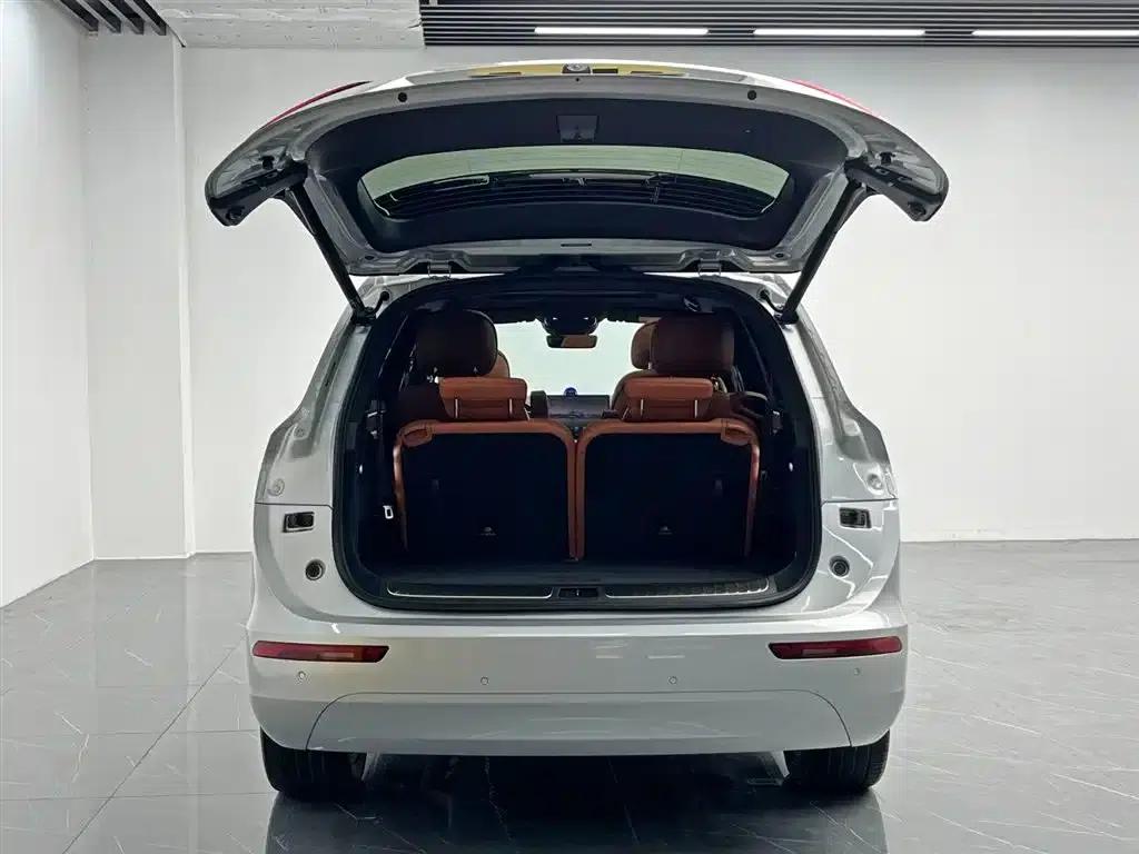 Wenjie M7 2024 1.5T Intelligent Driving 4WD Ultra Edition 6-seater — миниатюра 10