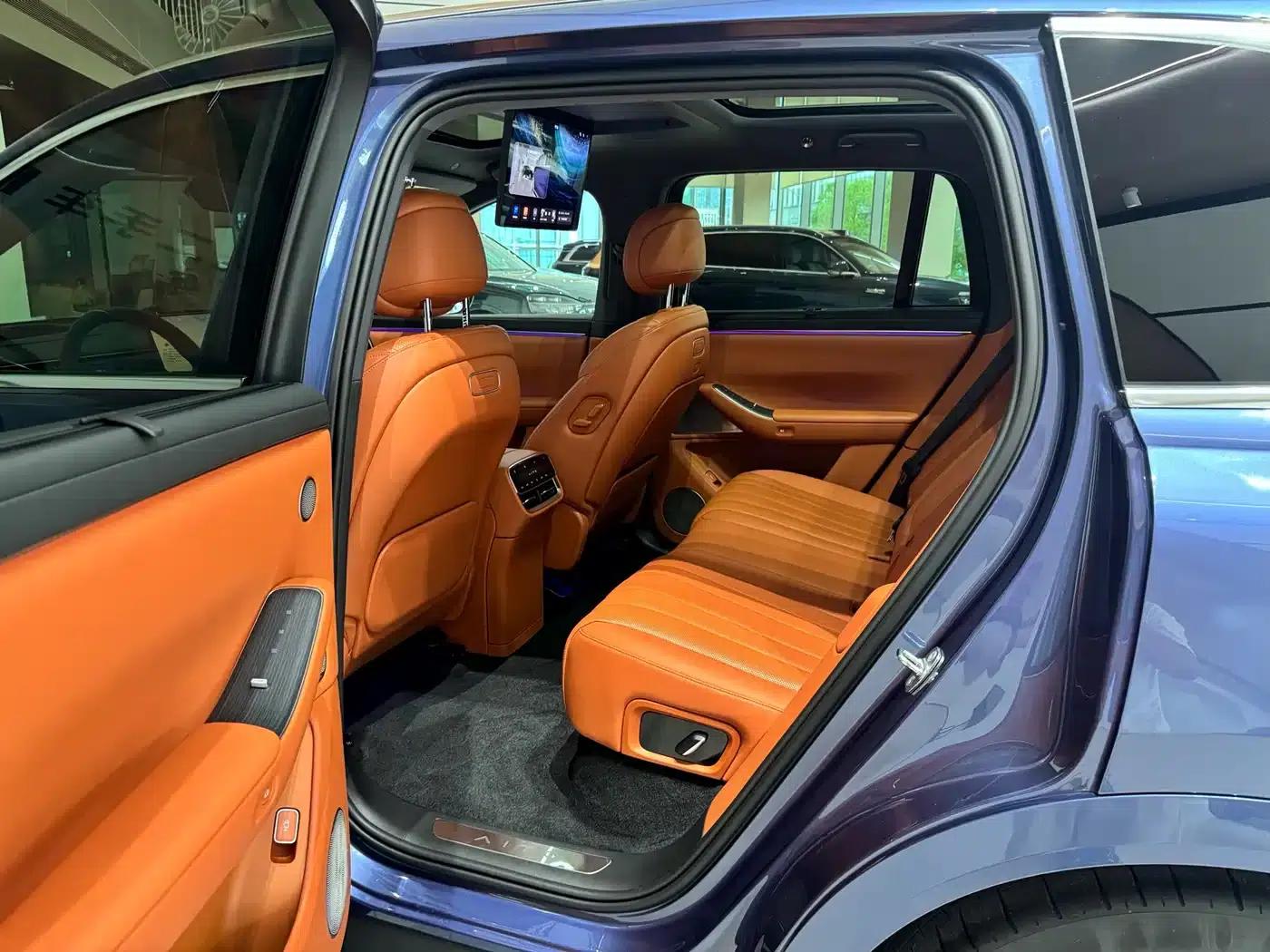 Wenjie M7 2026 Extended Range Ultra 4WD 5-Seater (192-line LiDAR) — миниатюра 14