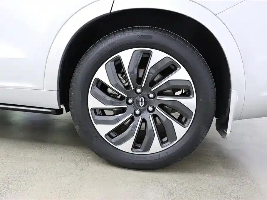 Wenjie M7 2024 1.5T Intelligent Driving 4WD Max Edition 6-seater — миниатюра 34