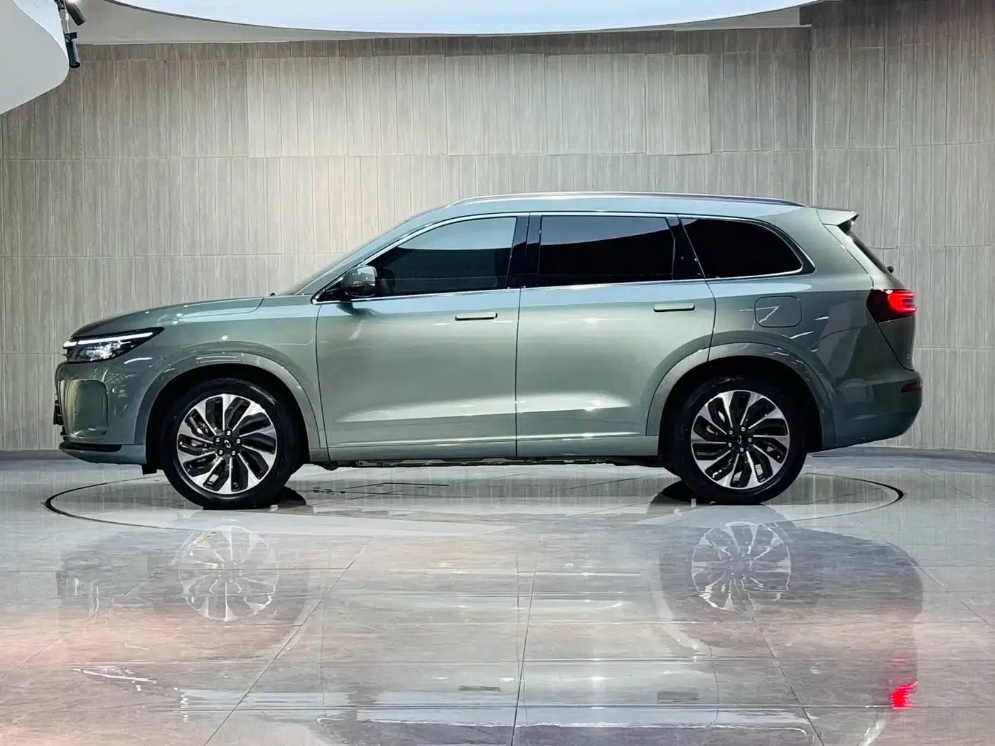 Wenjie M7 2024 1.5T Rear-Wheel Drive Plus Edition 5-Seater — миниатюра 3