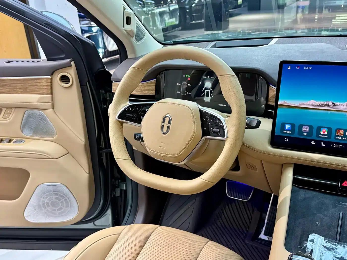Wenjie M7 2024 1.5T Rear-Wheel Drive Plus Edition 5-Seater — миниатюра 10