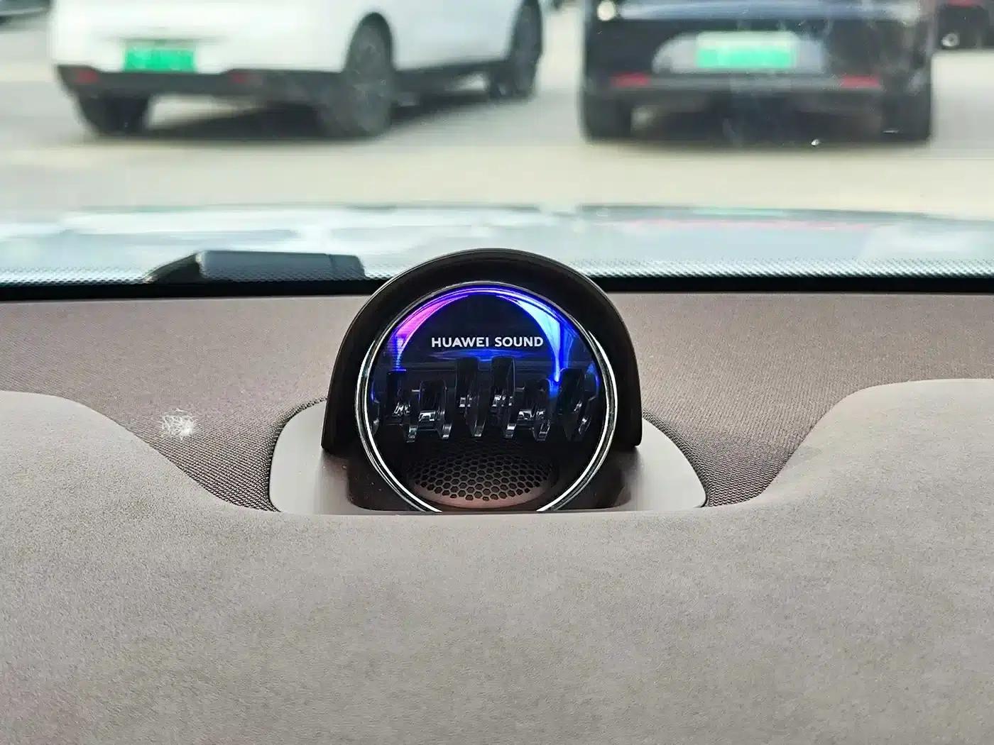 Wenjie M7 2024 1.5T Intelligent Driving 4WD Pro Edition 5-seater — миниатюра 18