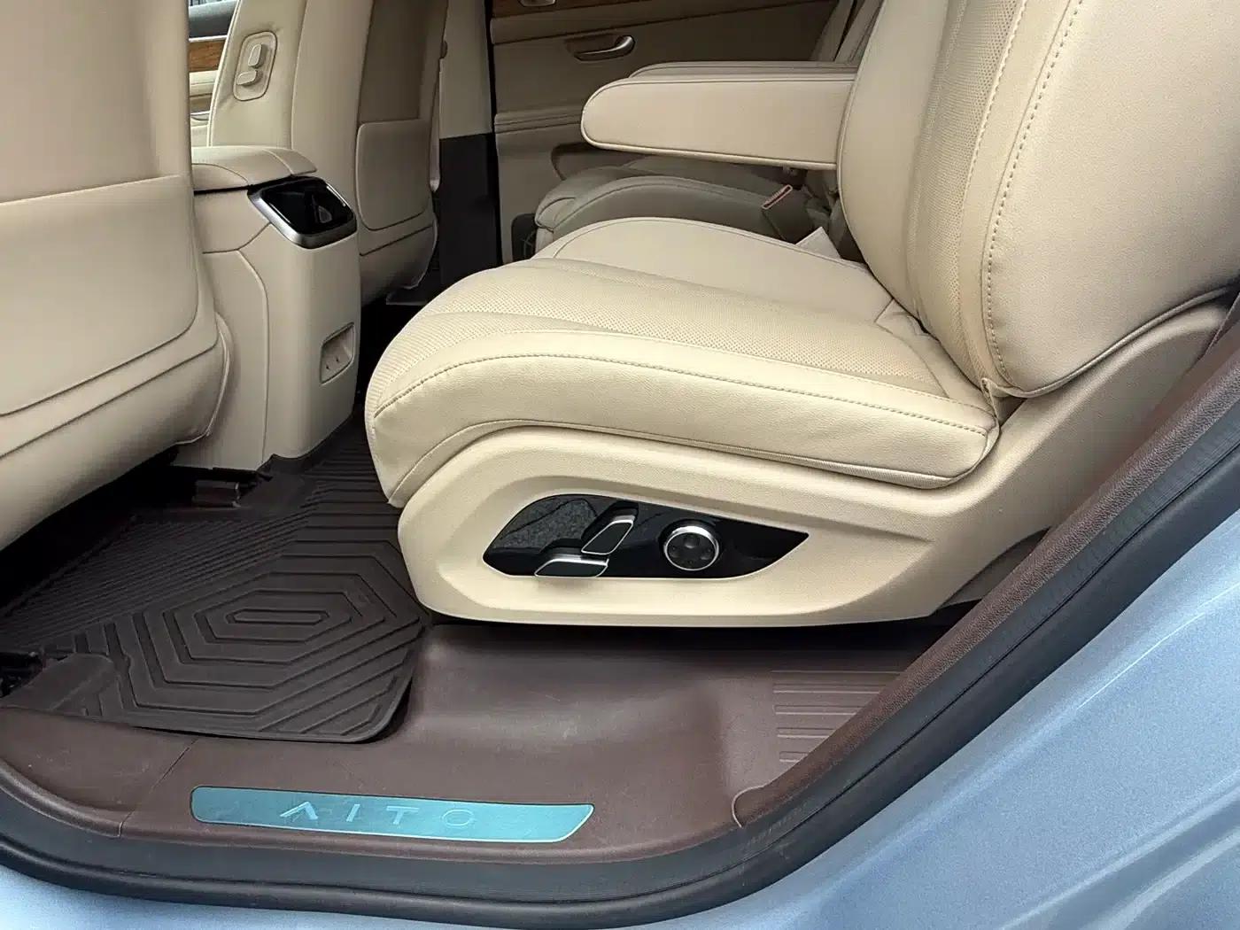 Wenjie M7 2024 1.5T Intelligent Driving 4WD Max Edition 6-seater — миниатюра 14
