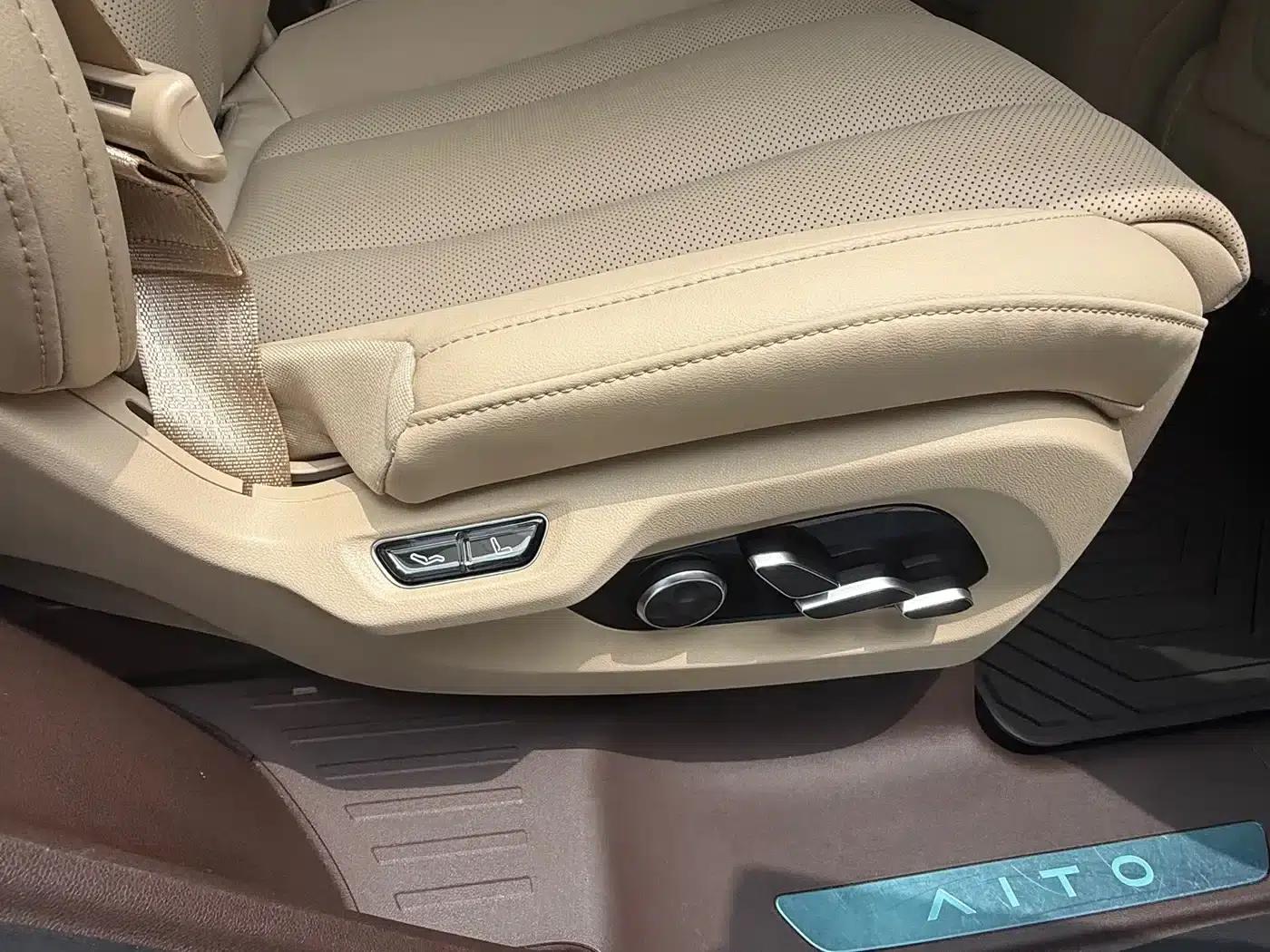 Wenjie M7 2024 1.5T Intelligent Driving 4WD Max Edition 6-seater — миниатюра 17