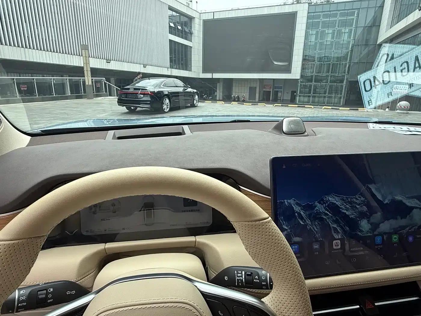 Wenjie M7 2024 1.5T Intelligent Driving 4WD Max Edition 6-seater — миниатюра 9
