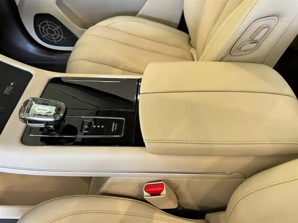 Wenjie M7 2024 1.5T Intelligent Driving Rear-Wheel Drive Ultra Edition 5-Seater — миниатюра 17