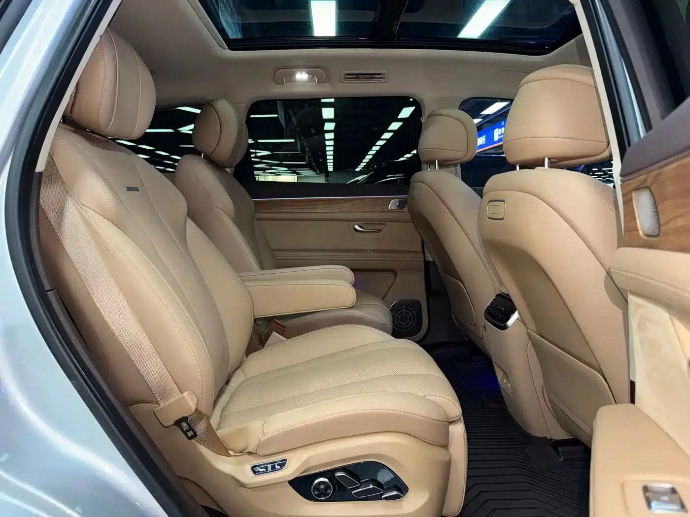 Wenjie M7 2024 1.5T Intelligent Driving Rear-Wheel Drive Ultra Edition 6-Seater — миниатюра 12