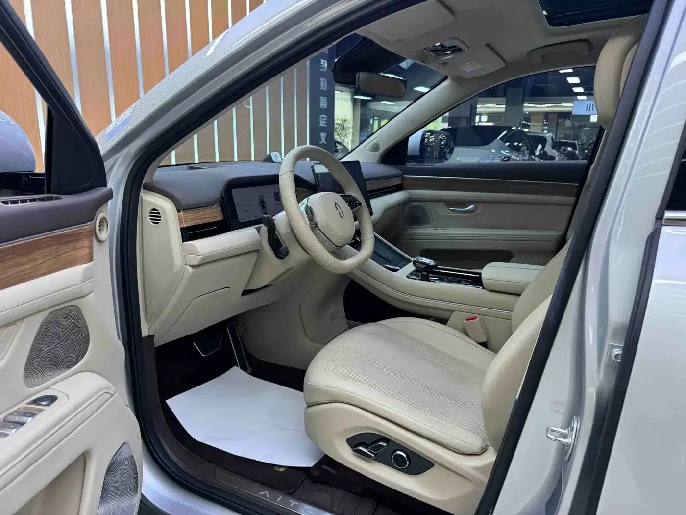 Wenjie M7 2024 1.5T Intelligent Driving 4WD Max Edition 5-seater — миниатюра 4