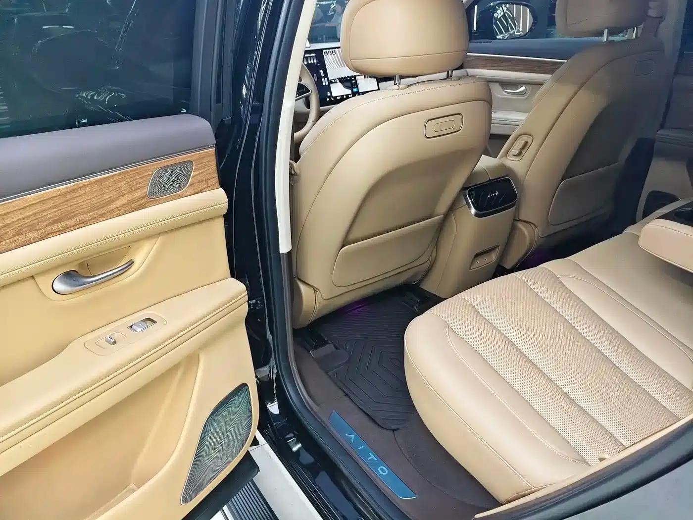 Wenjie M7 2024 1.5T Intelligent Driving 4WD Max Edition 5-seater — миниатюра 12