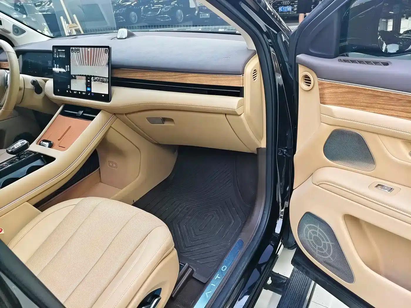 Wenjie M7 2024 1.5T Intelligent Driving 4WD Max Edition 5-seater — миниатюра 13