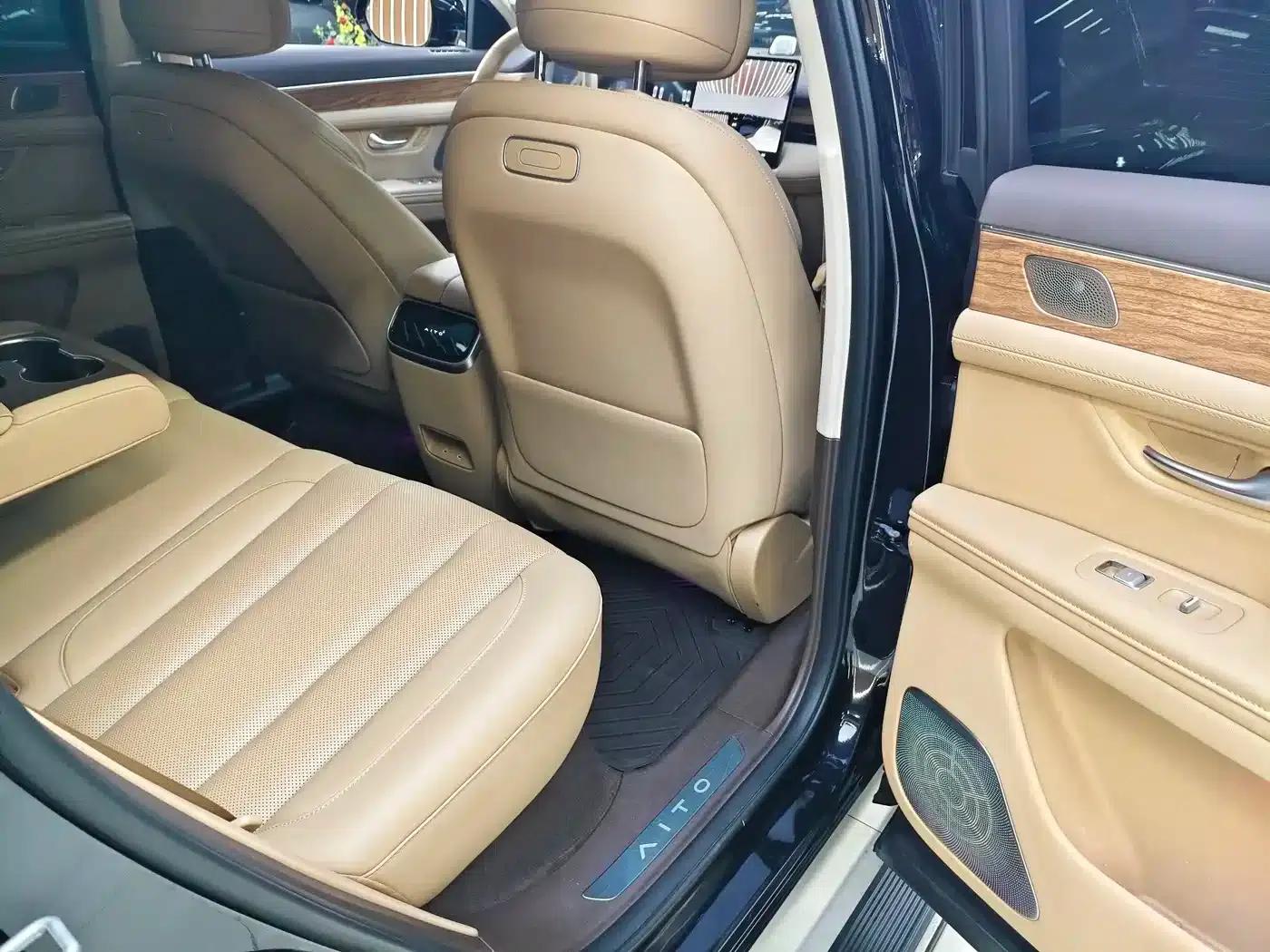 Wenjie M7 2024 1.5T Intelligent Driving 4WD Max Edition 5-seater — миниатюра 16