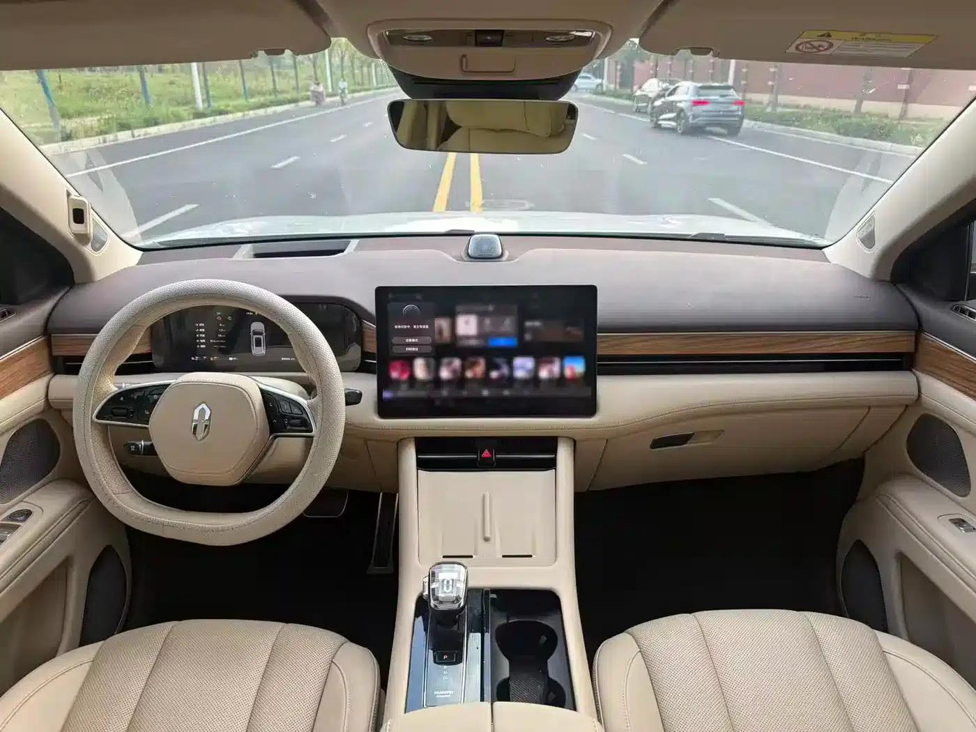 Wenjie M7 2024 1.5T Rear-Wheel Drive Plus Edition 5-Seater — миниатюра 6