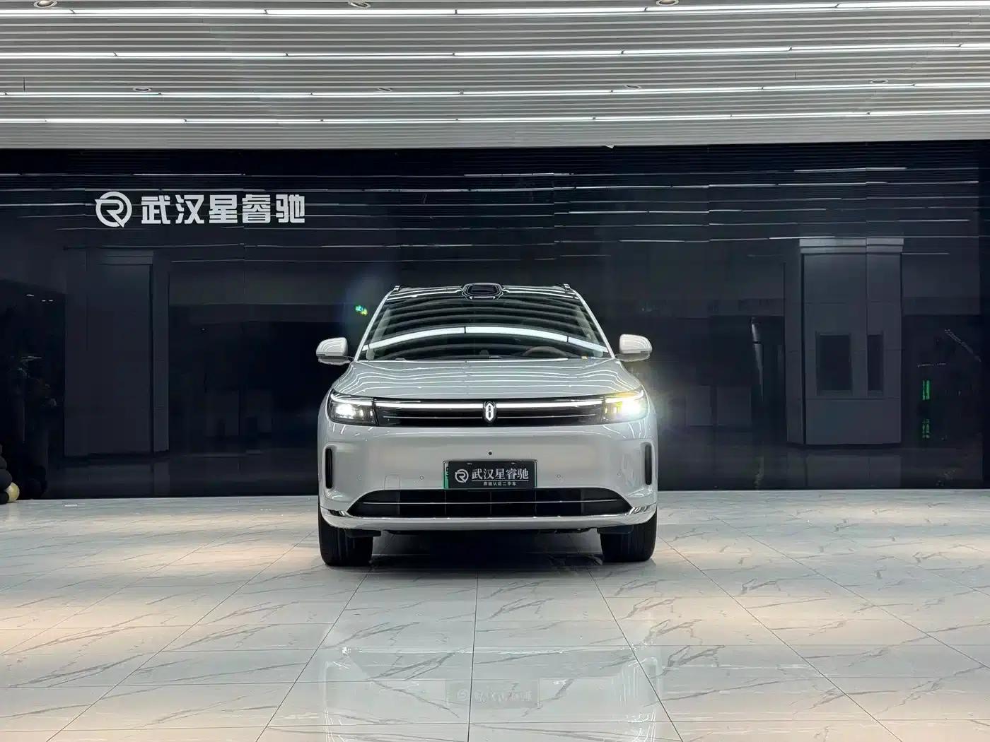 Wenjie M7 2024 1.5T Intelligent Driving 4WD Ultra Edition 6-seater — миниатюра 1