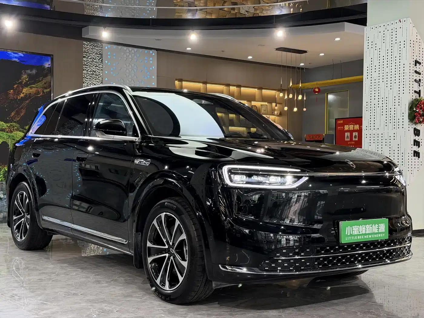 Wenjie M7 2026 Extended Range Pro+ 4WD 5-Seater — миниатюра 3