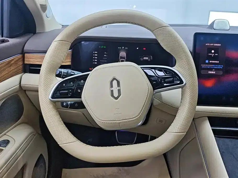 Wenjie M7 2024 1.5T Rear-Wheel Drive Plus Edition 5-Seater — миниатюра 15