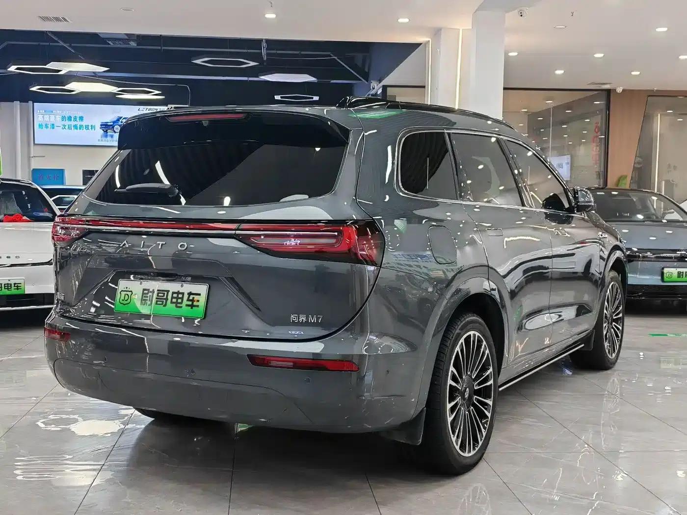 Wenjie M7 2024 1.5T Intelligent Driving 4WD Max Edition 6-seater — миниатюра 12