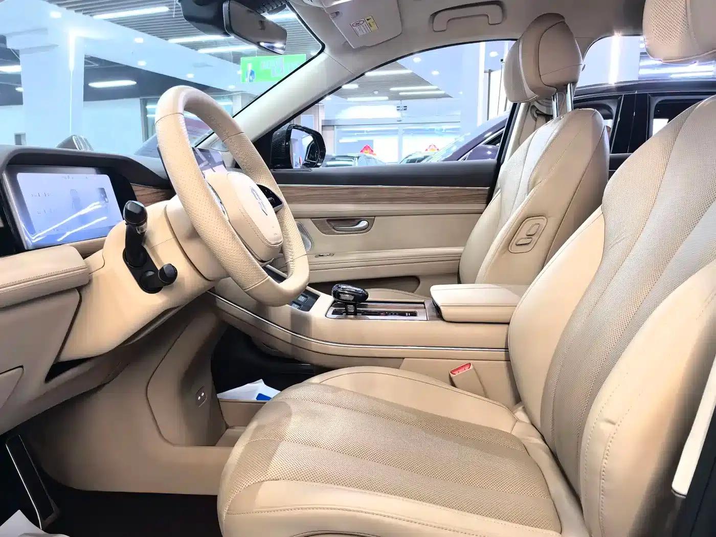 Wenjie M7 2024 1.5T Intelligent Driving 4WD Max Edition 6-seater — миниатюра 4