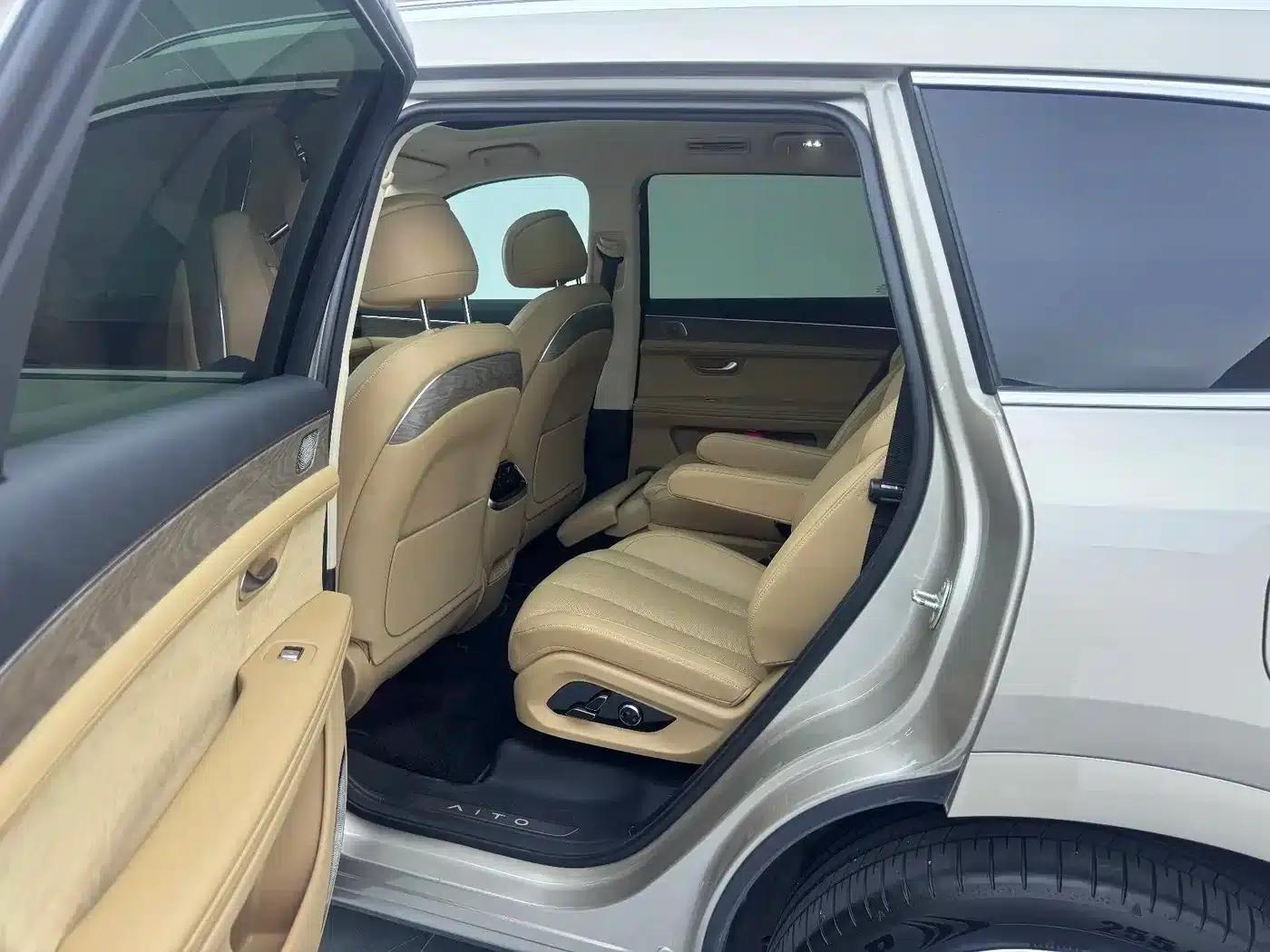 Wenjie M7 2022 1.5T AWD Luxury Edition — миниатюра 17