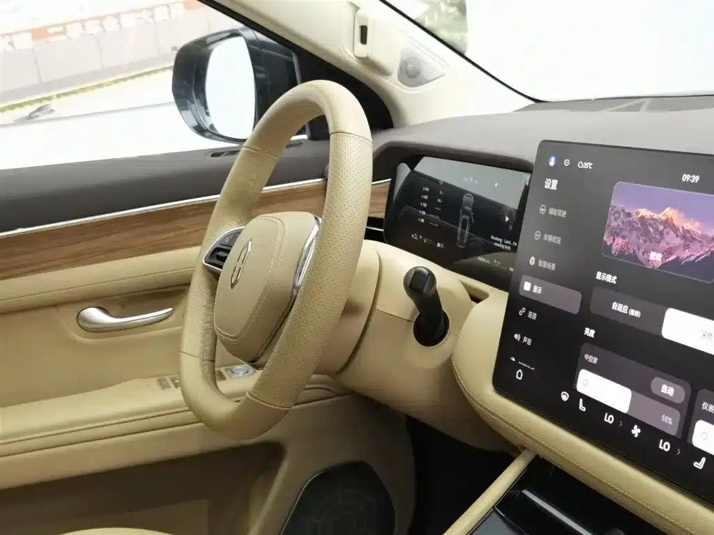 Wenjie M7 2024 1.5T Rear-Wheel Drive Plus Edition 5-Seater — миниатюра 22