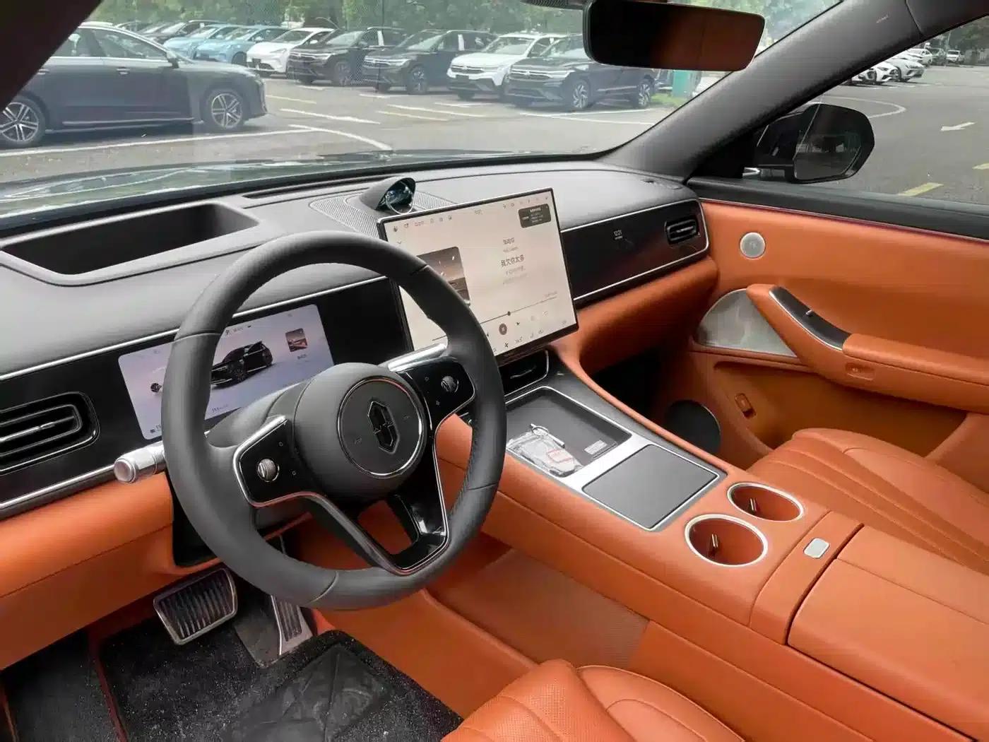Wenjie M7 2026 Extended Range Pro+ 4WD 5-Seater — миниатюра 5