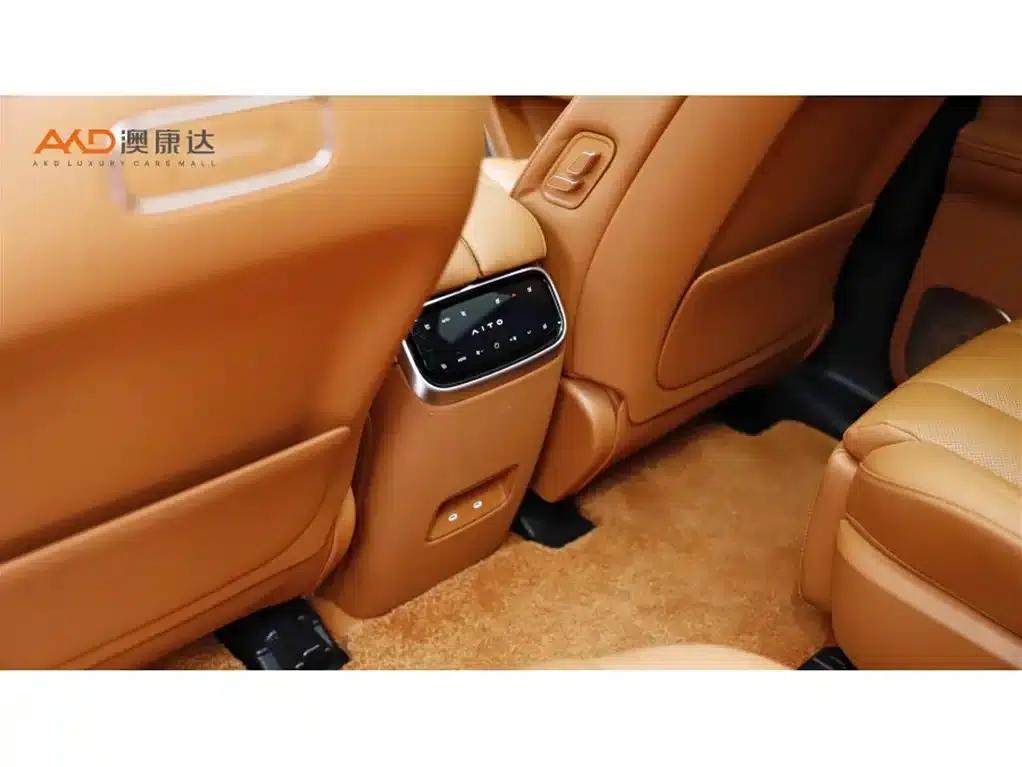 Wenjie M7/1.5T/2024/Intelligent Driving, 4WD Ultra Edition, 6 Seats — миниатюра 10