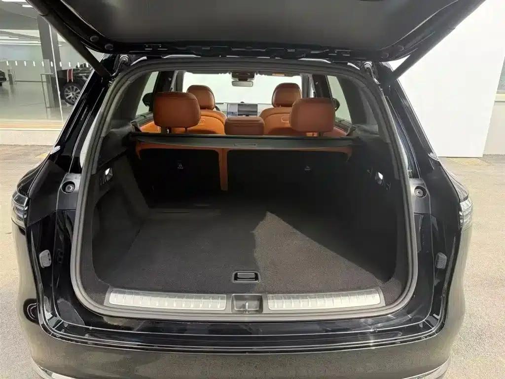 Wenjie M7 2026 Extended Range Max 4WD 5-Seater (192-line LiDAR) — миниатюра 8