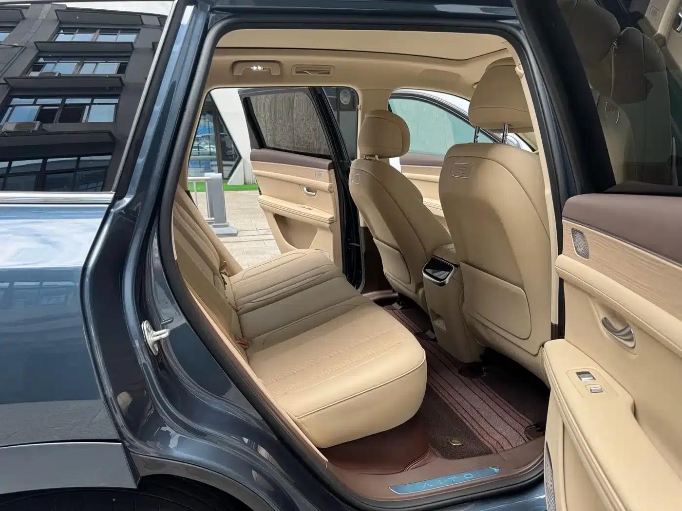 Wenjie M7 2024 1.5T Intelligent Driving 4WD Pro Edition 5-seater — миниатюра 11