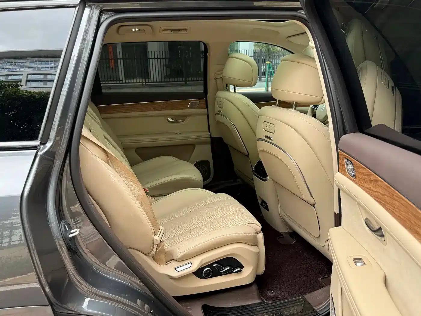 Wenjie M7 2024 1.5T Intelligent Driving Rear-Wheel Drive Max Edition 6-Seater — миниатюра 19