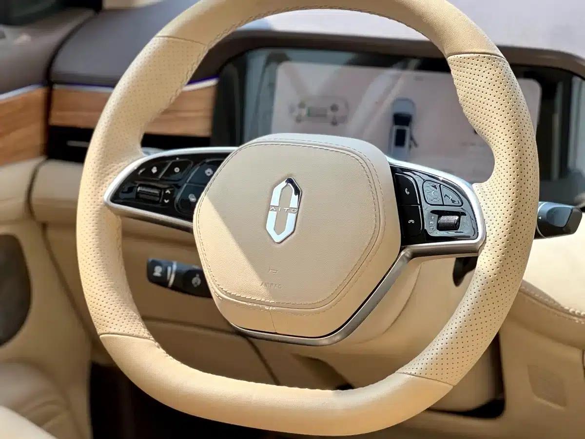 Wenjie M7 2024 1.5T Intelligent Driving 4WD Max Edition 6-seater — миниатюра 12