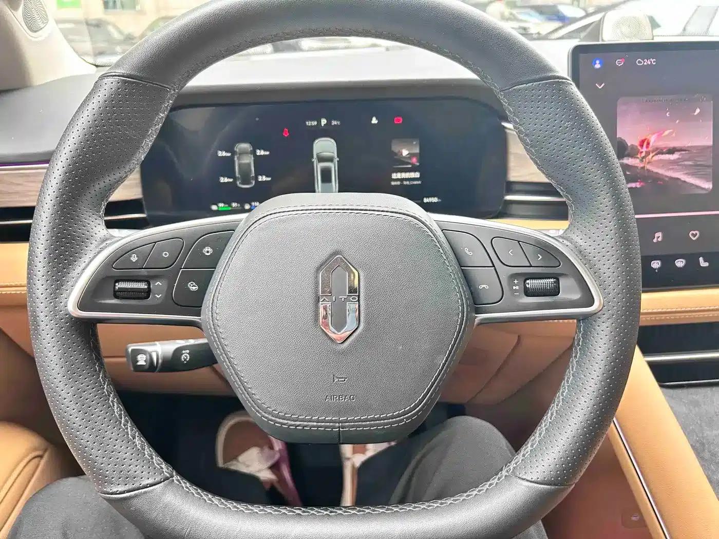 Wenjie M7 2022 1.5T Rear-Wheel Drive Comfort Edition — миниатюра 16