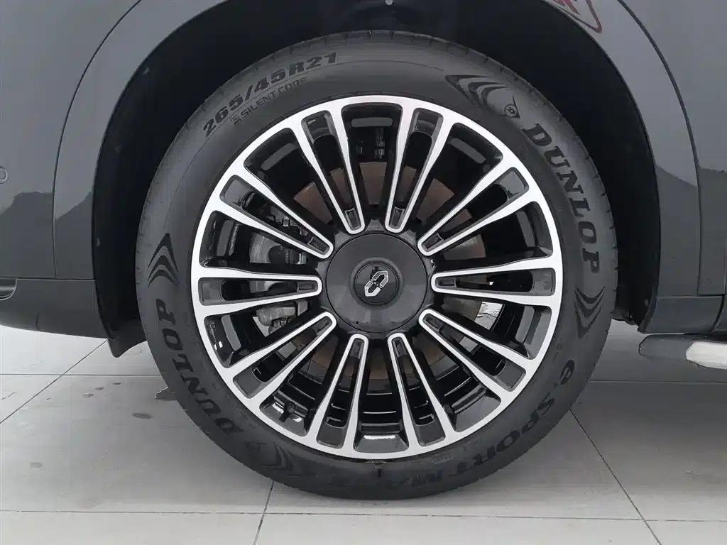 Wenjie M7 2024 1.5T Rear-Wheel Drive Plus Edition 5-Seater — миниатюра 17
