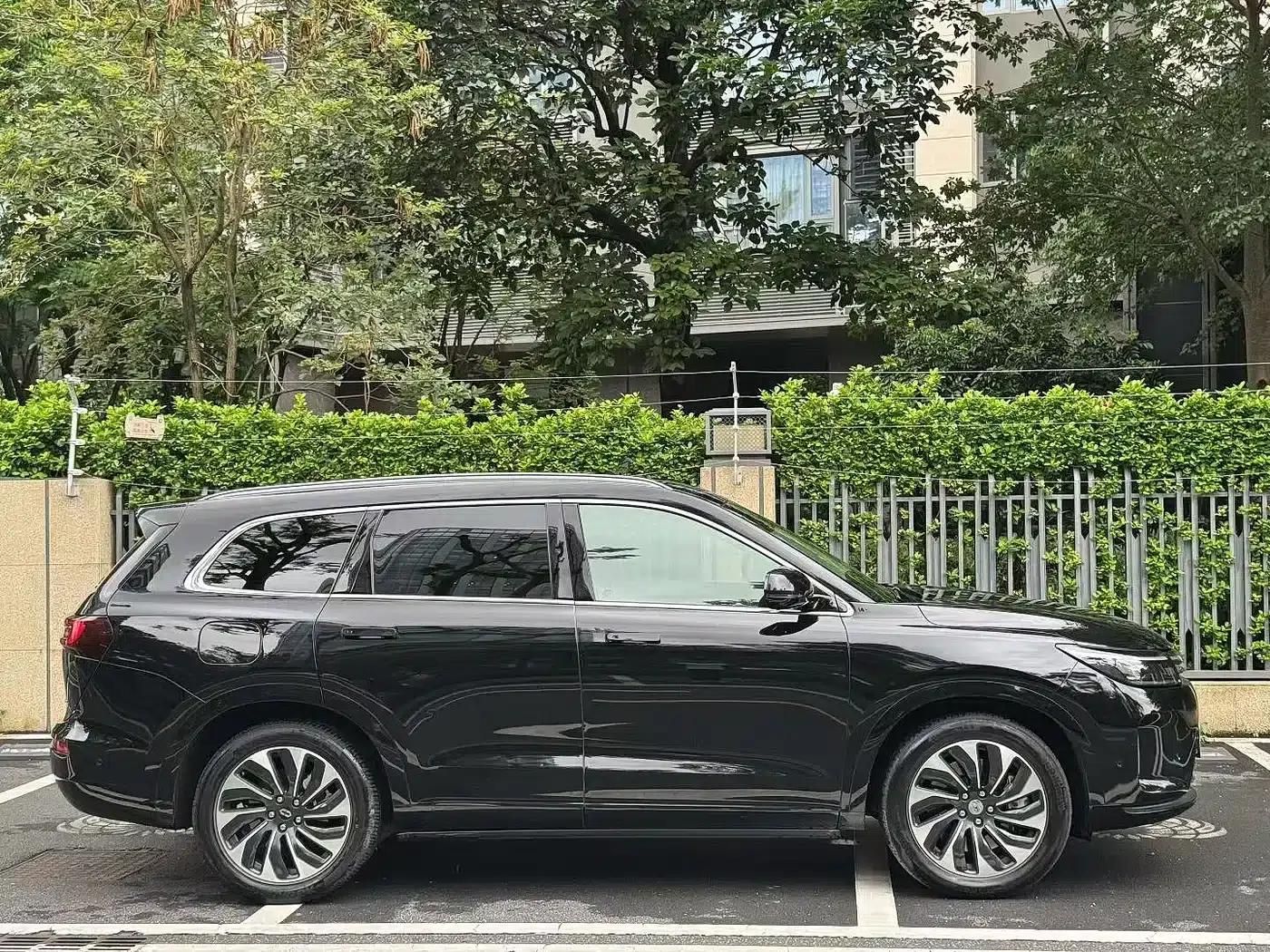 Wenjie M7 2022 1.5T AWD Luxury Edition — миниатюра 2