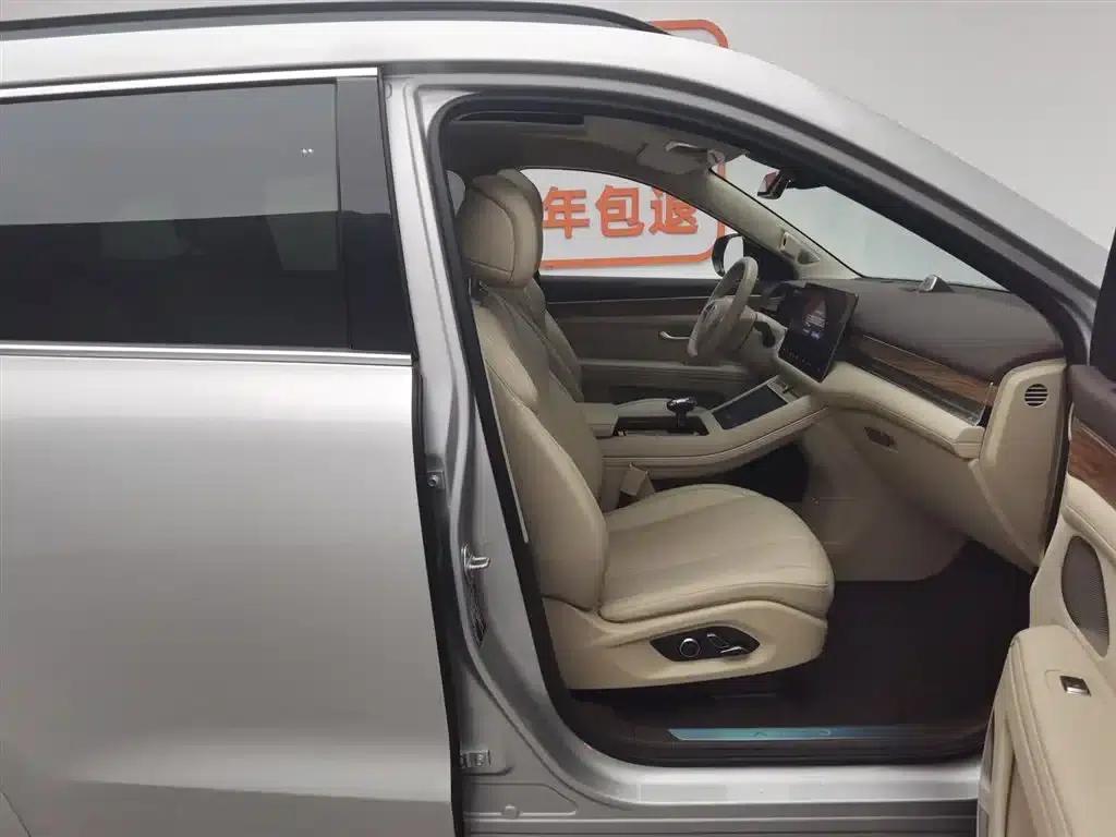 Wenjie M7 2024 1.5T Intelligent Driving Rear-Wheel Drive Max Edition 6-Seater — миниатюра 23