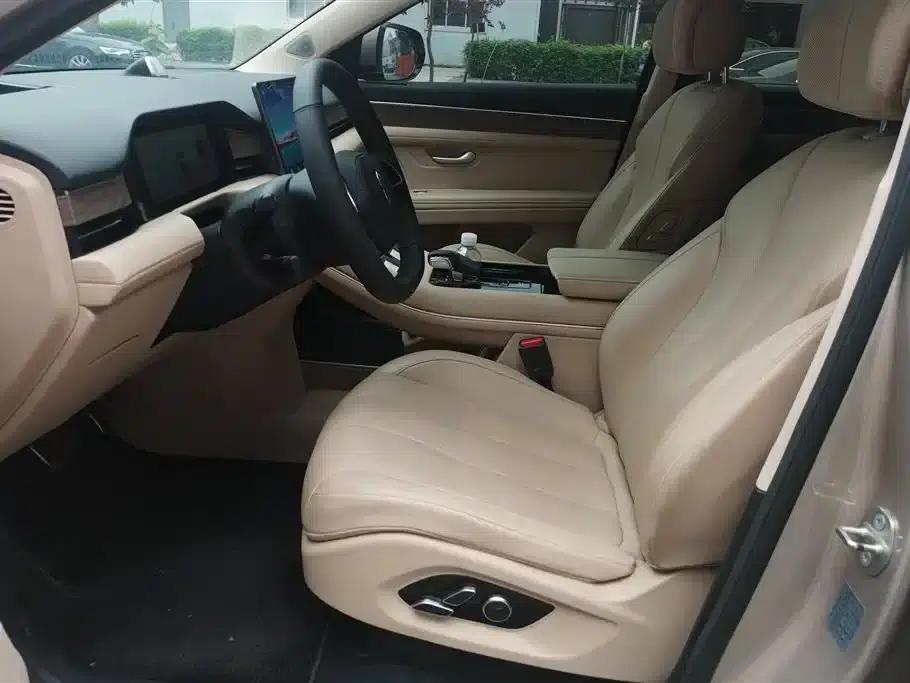 Wenjie M7 2022 1.5T Rear-Wheel Drive Comfort Edition — миниатюра 9