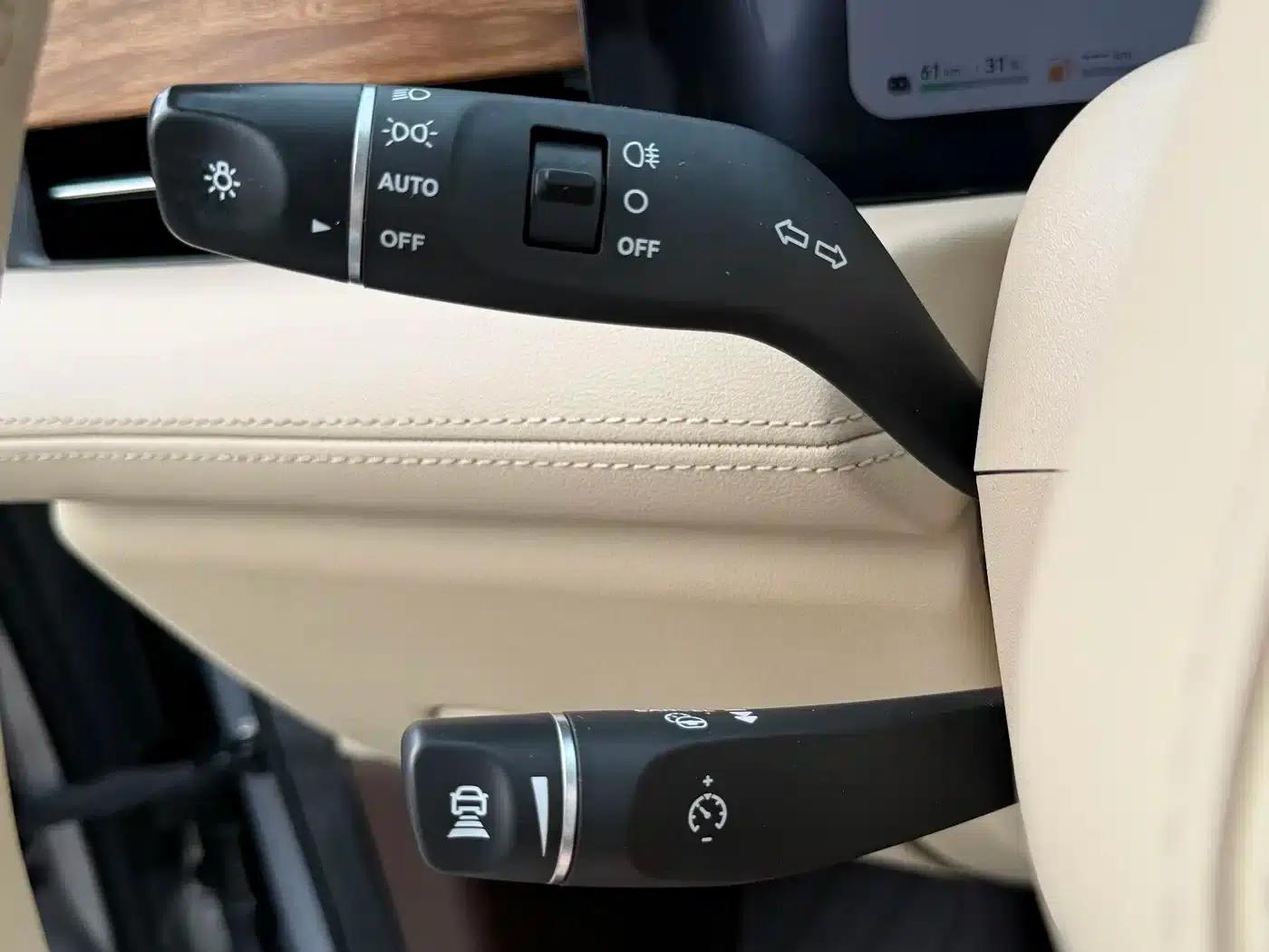 Wenjie M7 2024 1.5T Intelligent Driving Rear-Wheel Drive Max Edition 6-Seater — миниатюра 12