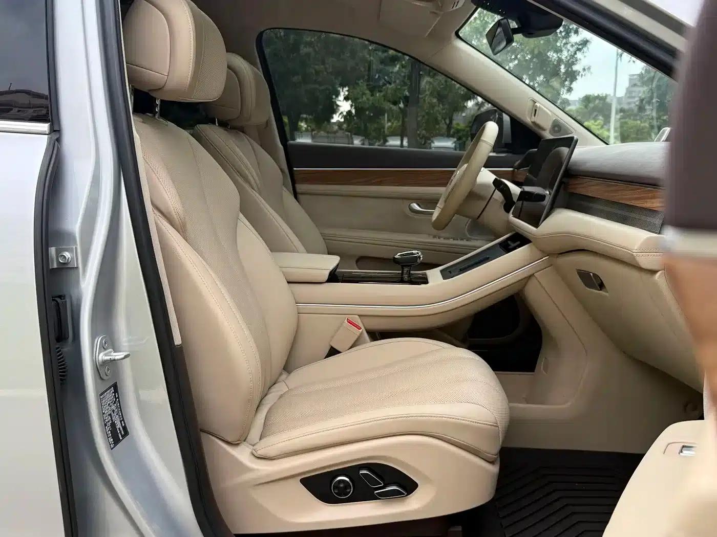 Wenjie M7 2024 1.5T Intelligent Driving Rear-Wheel Drive Max Edition 6-Seater — миниатюра 26