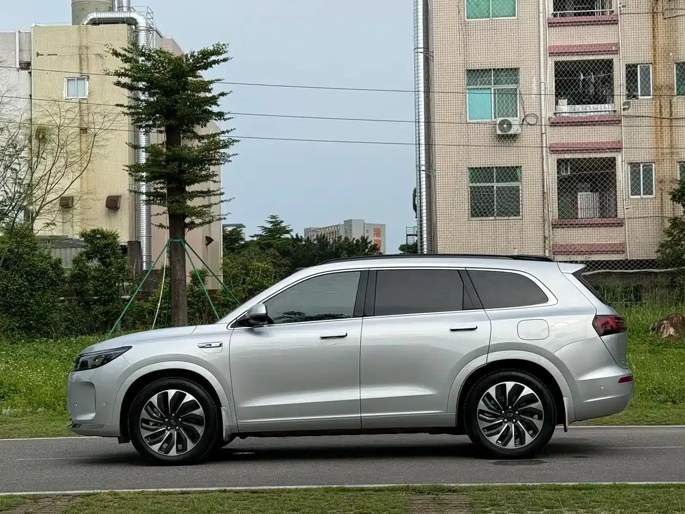 Wenjie M7 2024 1.5T Intelligent Driving Rear-Wheel Drive Max Edition 6-Seater — миниатюра 4