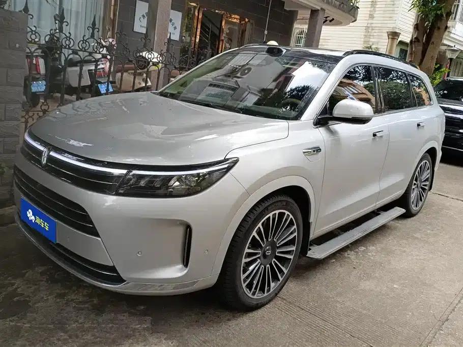 Wenjie M7 2024 1.5T Intelligent Driving 4WD Max Edition 6-seater — миниатюра 1