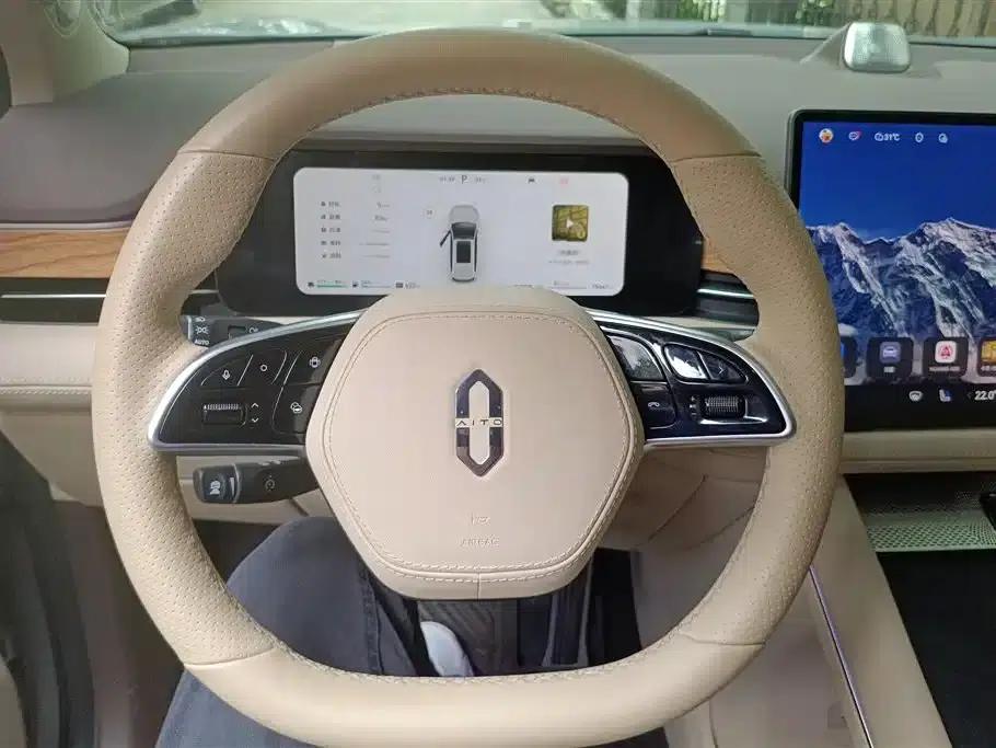 Wenjie M7 2024 1.5T Intelligent Driving 4WD Max Edition 6-seater — миниатюра 15