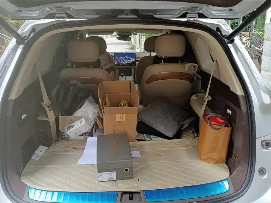 Wenjie M7 2024 1.5T Intelligent Driving 4WD Max Edition 6-seater — миниатюра 4